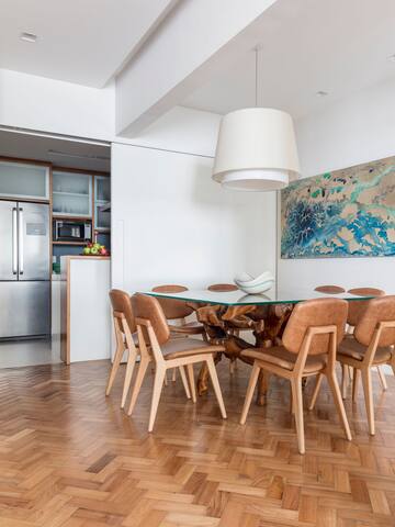 Leblon | Casual, Comfortable, 2 Min. from the Sea gallery image 5