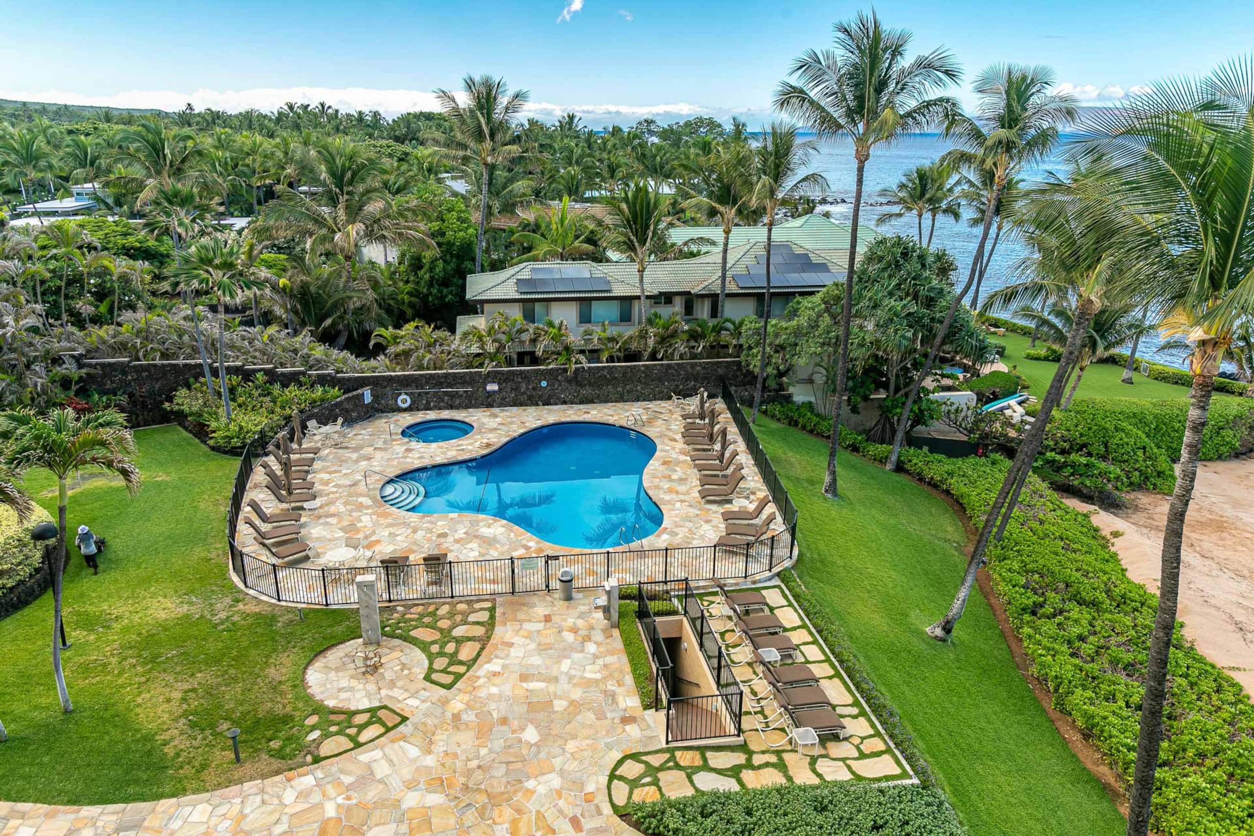 Condo in Kihei · ★5.0 · 2 bedrooms · 3 beds · 2 baths - Image 29