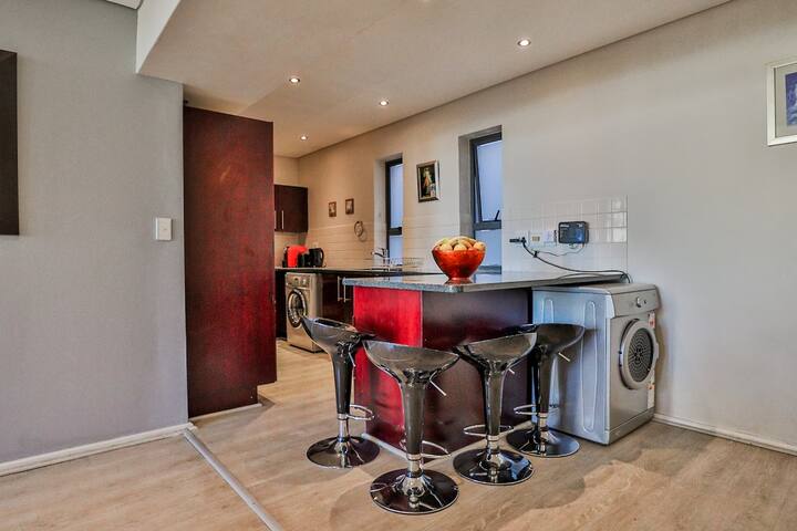 Fountain Suites 901 by CTHA gallery image 5