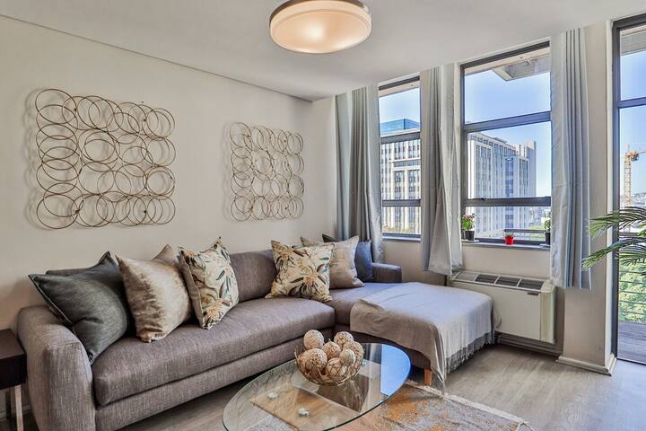 Fountain Suites 901 by CTHA