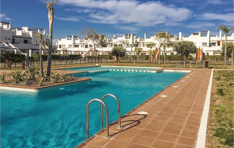 Awesome apartment in Alhama de Murcia