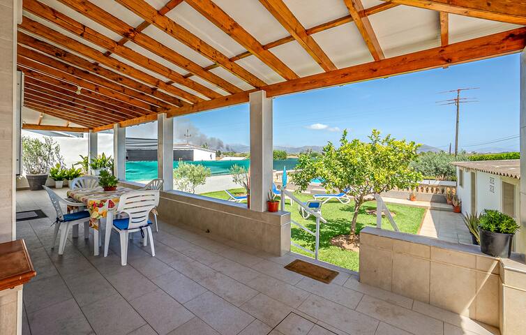 2 bedroom beautiful home in Muro gallery image 4