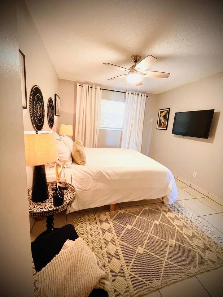 BACK BEDROOM WITH TV