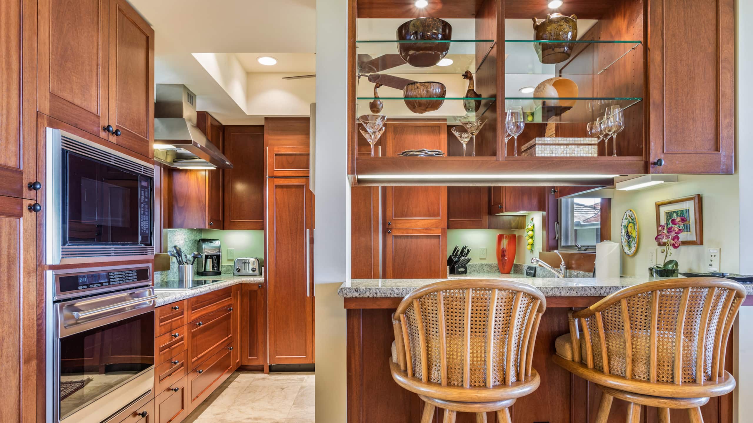 Villa in Kailua-Kona · ★5.0 · 2 bedrooms · 2 beds · 2 baths - Image 12