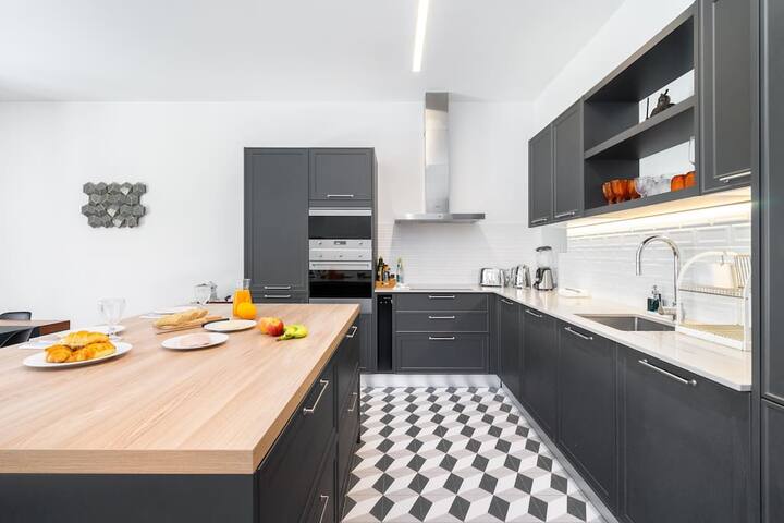 Chalet Estoril Ground floor gallery image 2