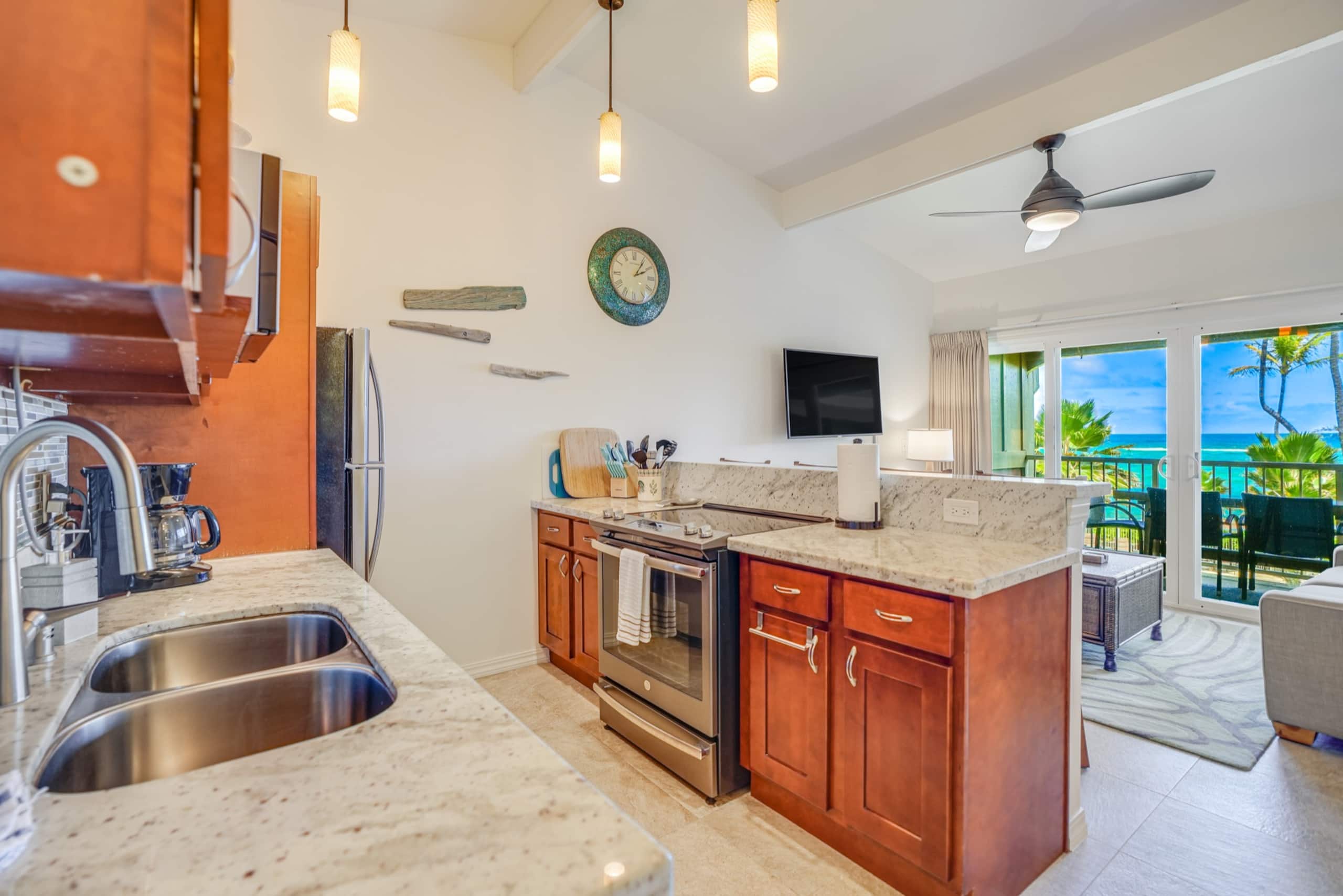 Condo in Kapaa · ★4.89 · 2 bedrooms · 2 beds · 1.5 baths - Image 25