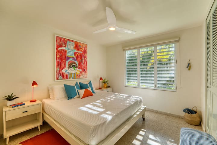 Second bedroom with king bed