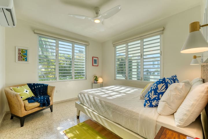 Third bedroom queen bed