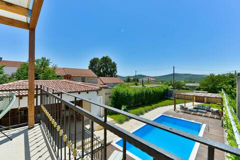 Stone villa Anita with pool, Zadar county