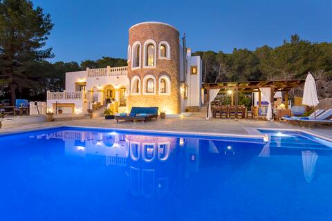 Villa in Ibiza with infinity pool - Can Señora
