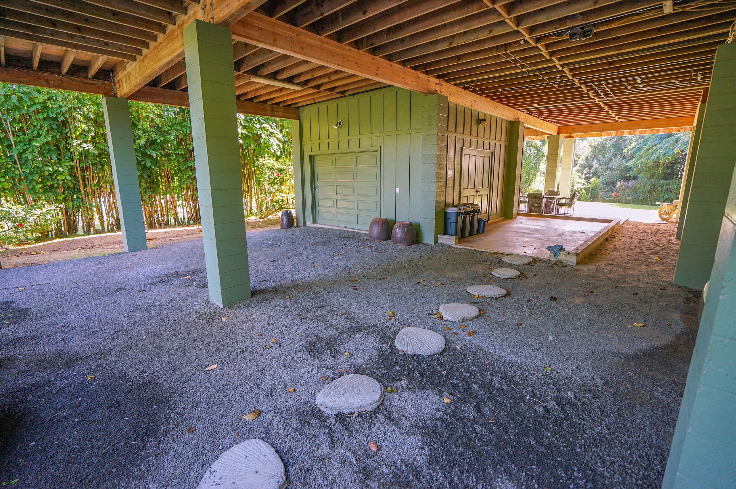 Home in Hanalei · ★4.96 · 5 bedrooms · 6 beds · 3 private baths - Image 17