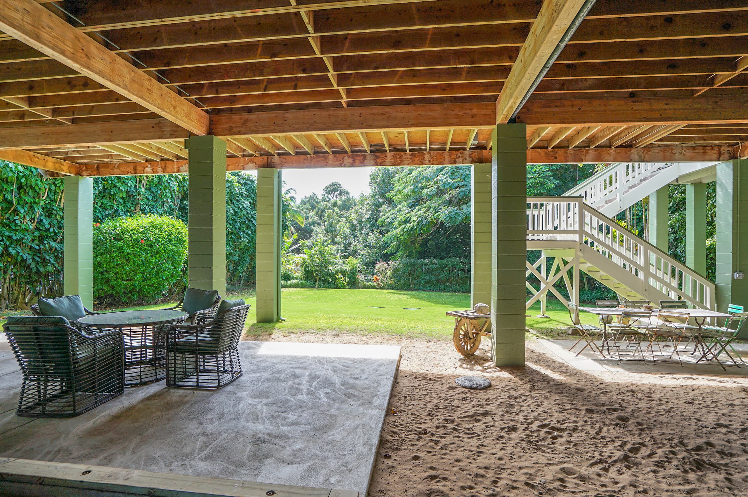 Home in Hanalei · ★4.96 · 5 bedrooms · 6 beds · 3 private baths - Image 16