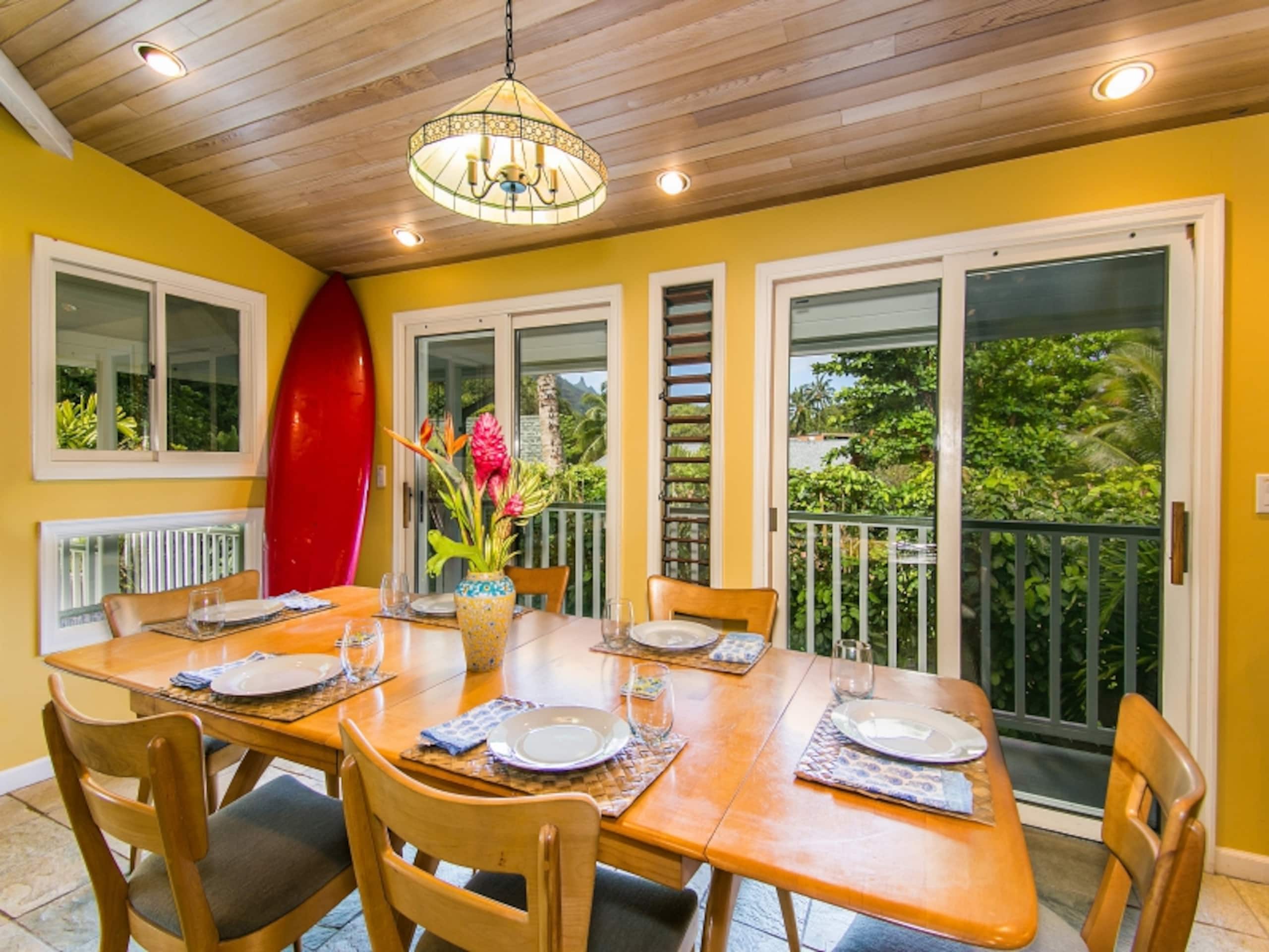 Home in Hanalei · ★4.96 · 5 bedrooms · 6 beds · 3 private baths - Image 19