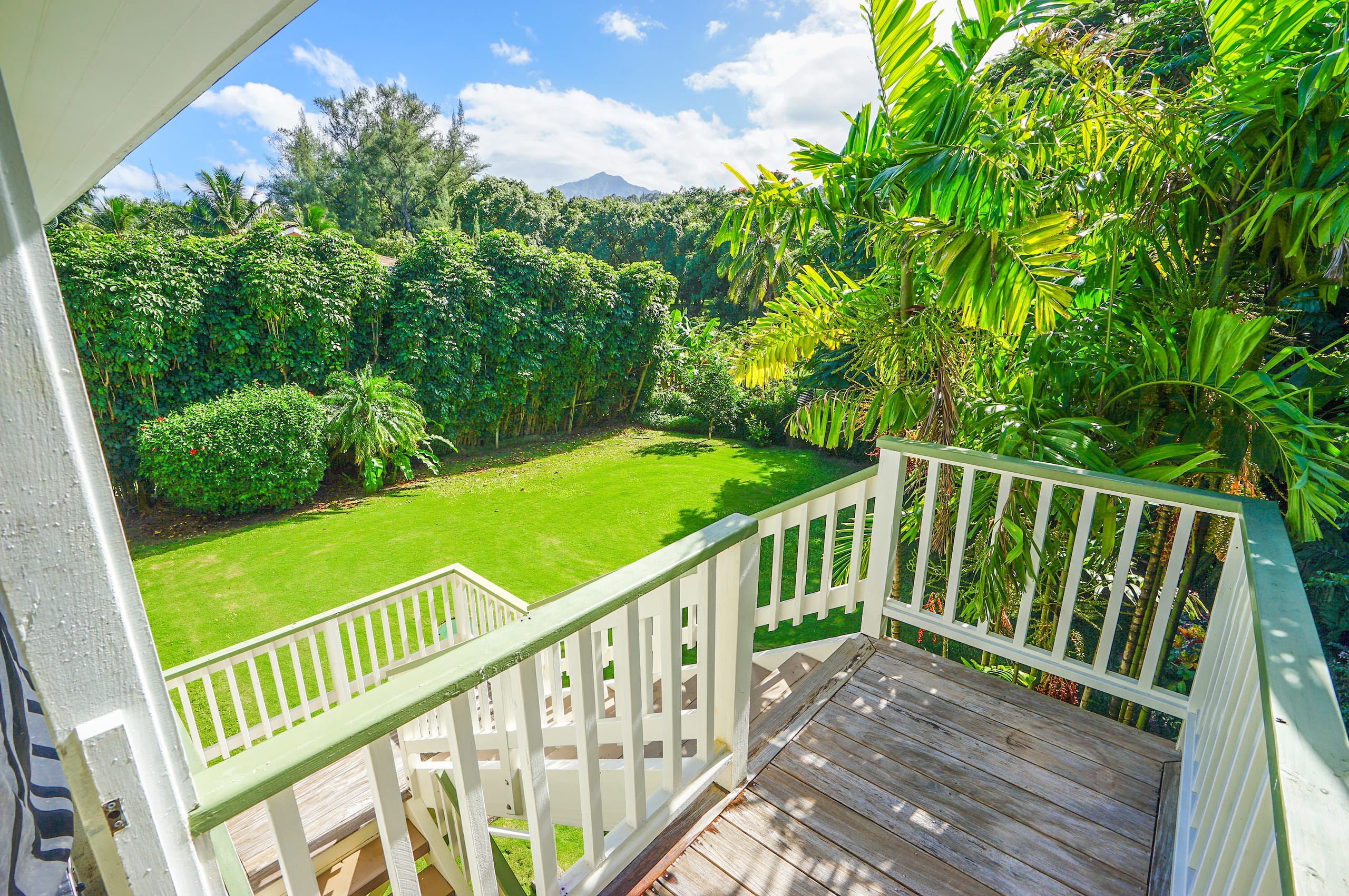 Home in Hanalei · ★4.96 · 5 bedrooms · 6 beds · 3 private baths - Image 13