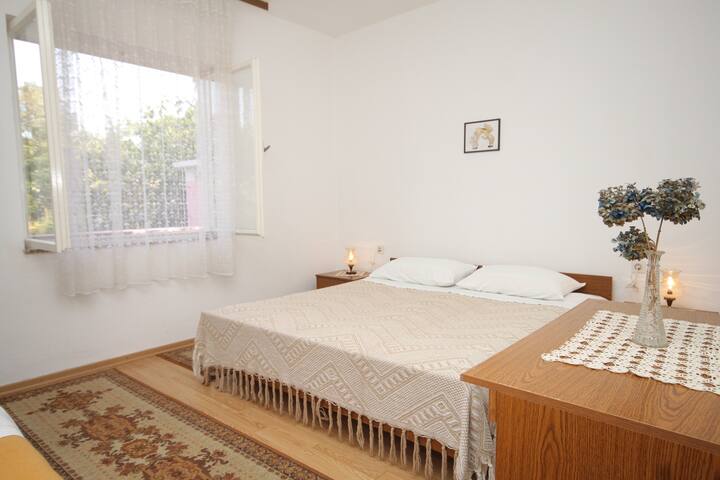 חדר שינה 2, שטח: 16 מ"ר