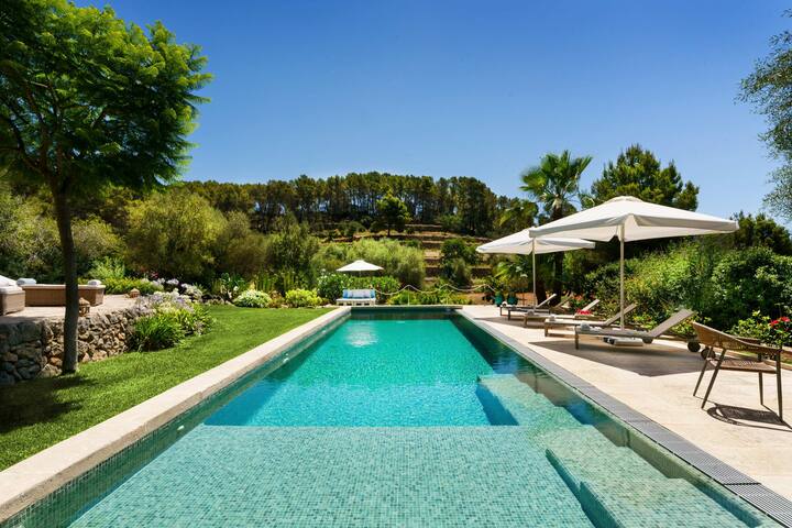 MAGNIFICENT 6BD FINCA WITH POOL IN PORT D’ANDRATX! gallery image 4