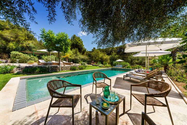 MAGNIFICENT 6BD FINCA WITH POOL IN PORT D’ANDRATX! gallery image 3