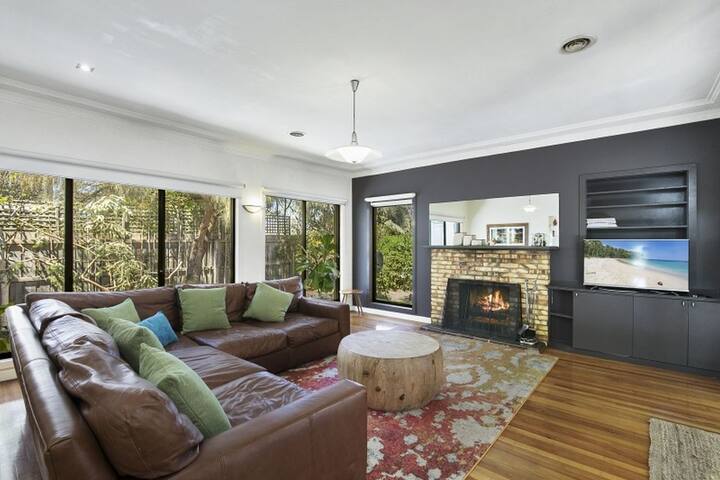 Pride Street Luxury 28 gallery image 2