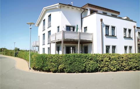 Successful Airbnb property: Amazing apartment in Börgerende in Börgerende Rethwisch