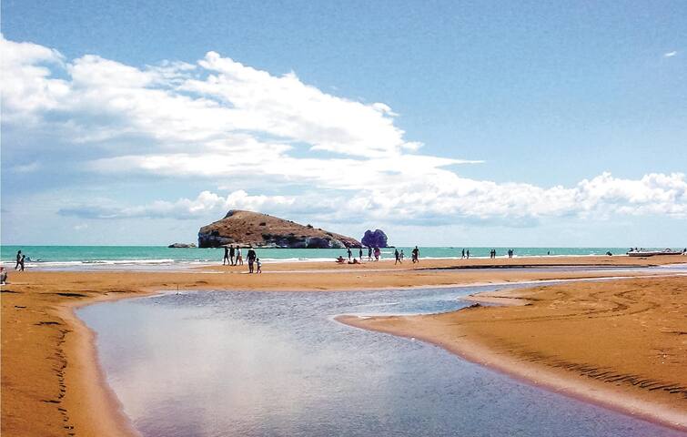 Morgi gallery image 4