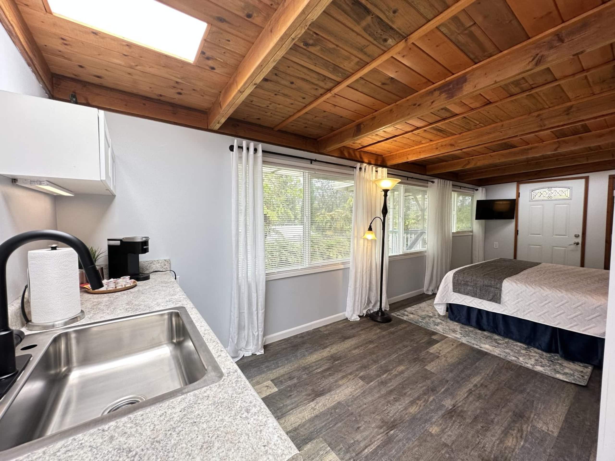 Guesthouse in Volcano · ★4.81 · 1 bedroom · 1 bed · 1 private bath - Image 2