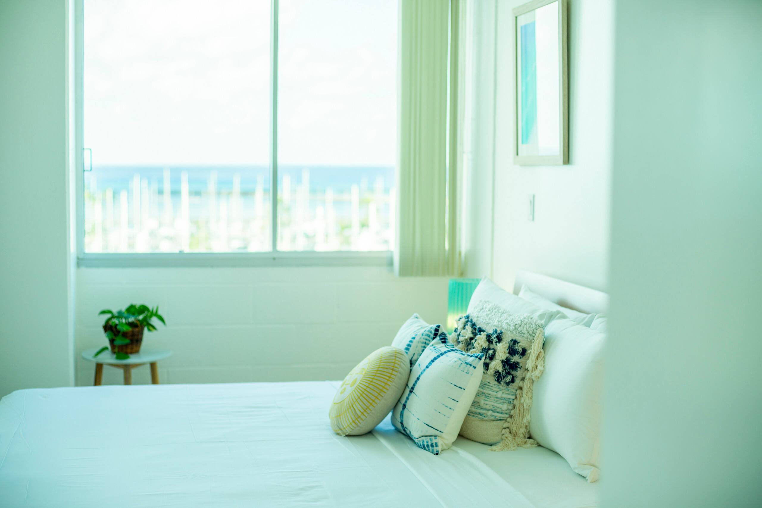 Condo in Honolulu · ★4.52 · 1 bedroom · 2 beds · 1 bath - Image 10