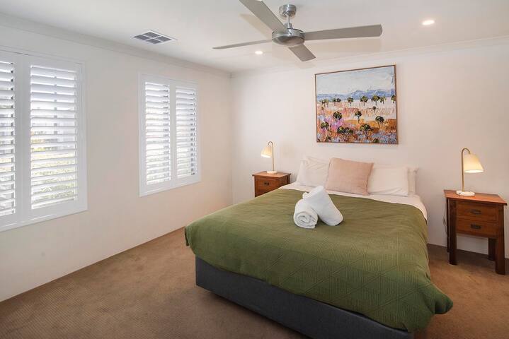 House 19 – The Spice House Dunsborough gallery image 2