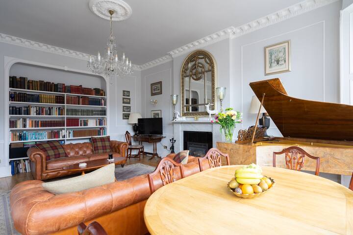 Fabulous Georgian family Townhouse gallery image 3