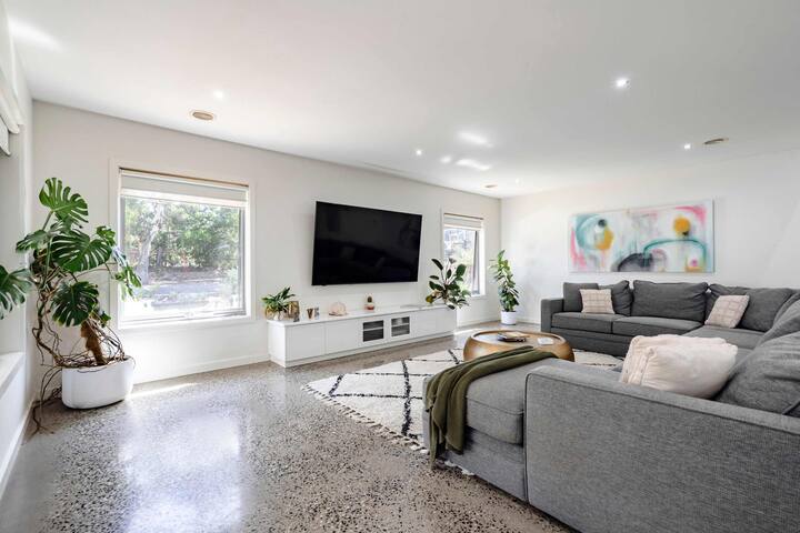 Resort style living at Yellow Gums by the Beach gallery image 3