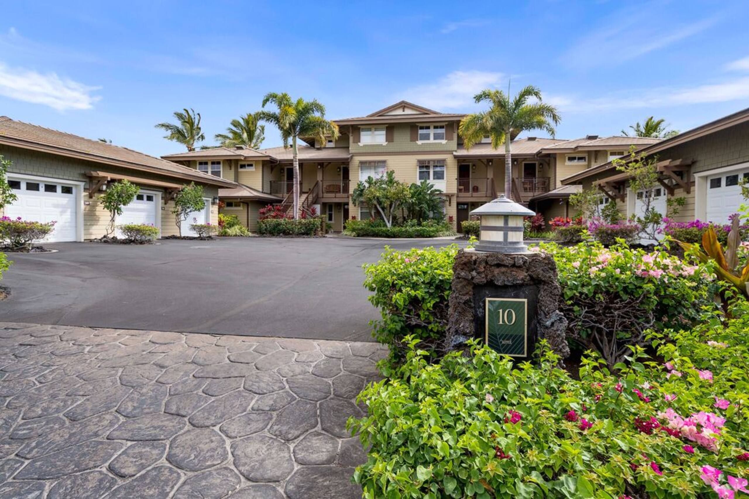 Condo in Waikoloa Village · ★5.0 · 3 bedrooms · 4 beds · 2 baths - Photo 40