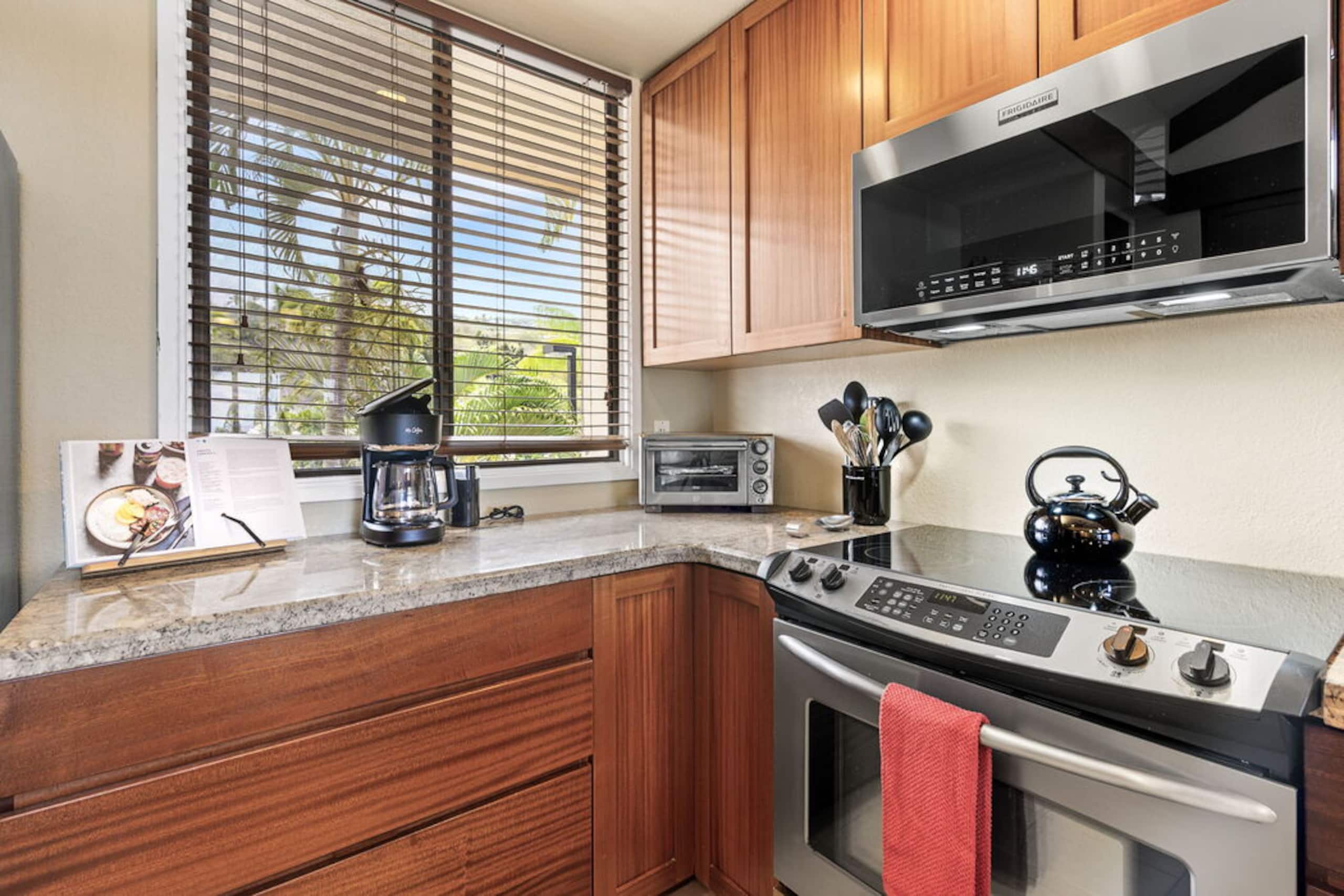 Condo in Kailua-Kona · ★5.0 · 2 bedrooms · 3 beds · 3 baths - Image 7