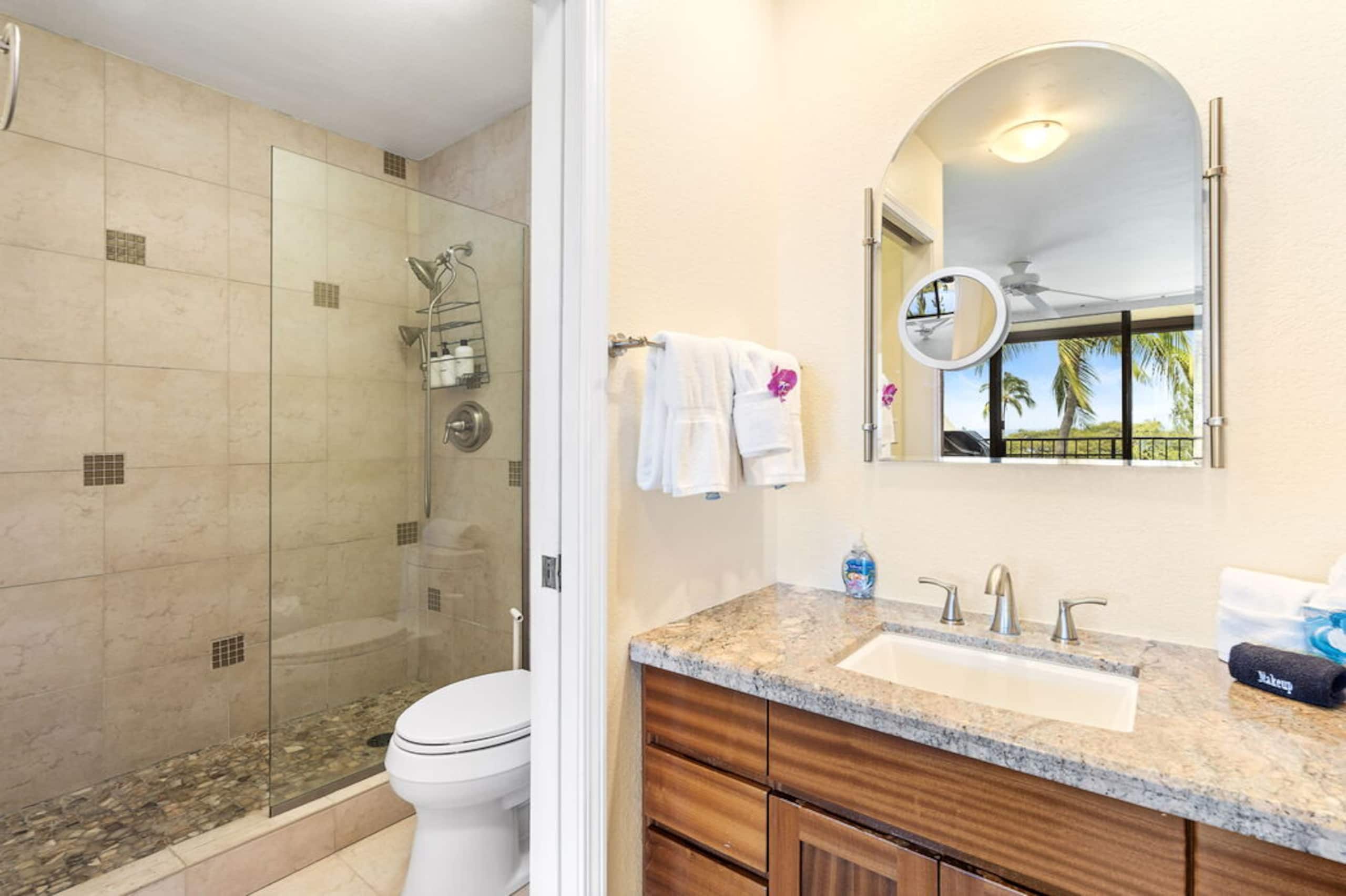 Condo in Kailua-Kona · ★5.0 · 2 bedrooms · 3 beds · 3 baths - Image 16