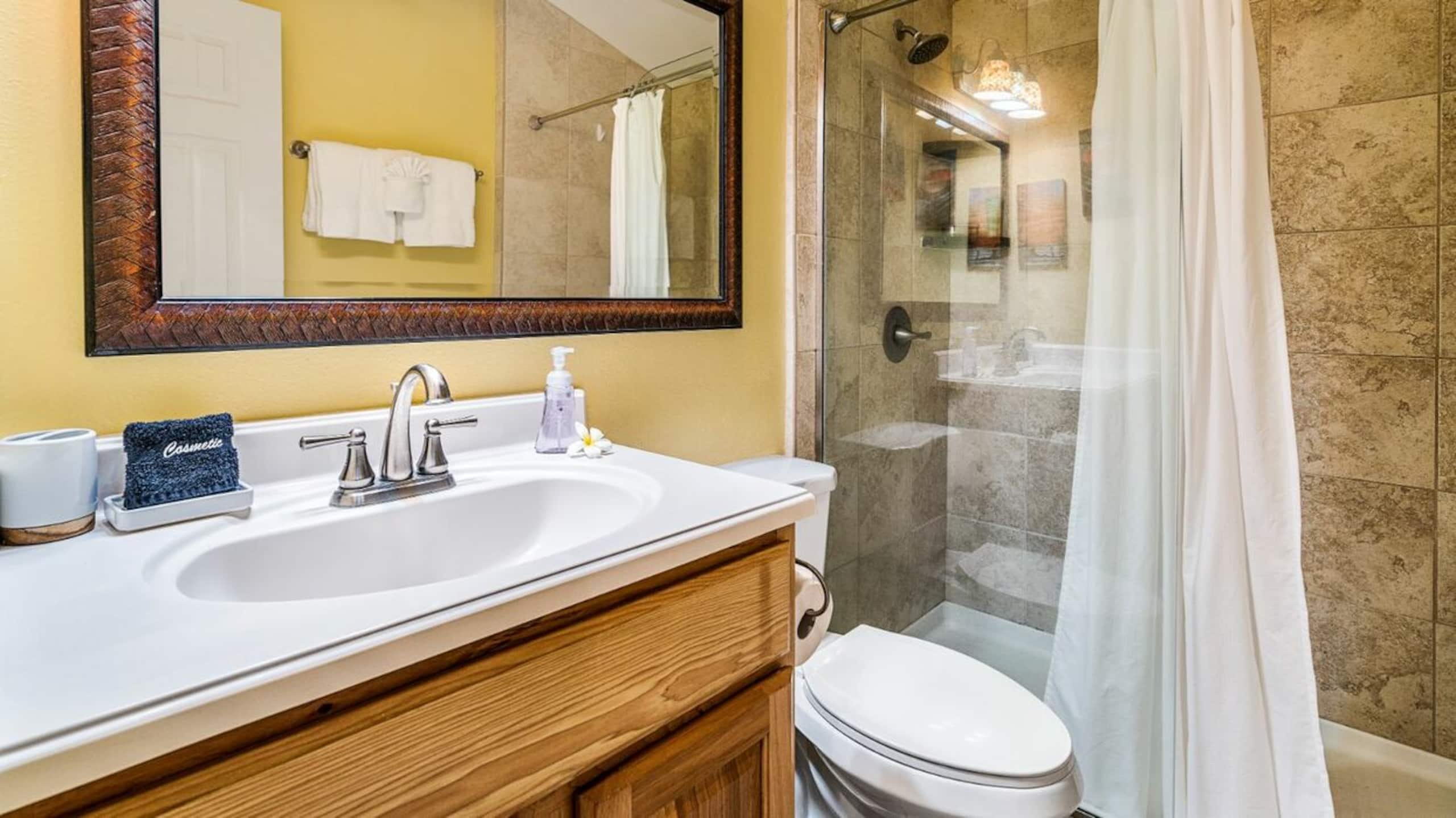 Condo in Kailua-Kona · ★5.0 · 1 bedroom · 2 beds · 1 private bath - Image 19