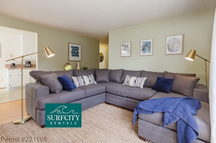Dog-friendly Cottage Near Premier Surf Beach - Capitola, CA