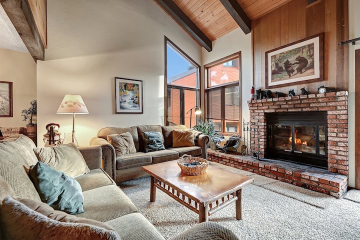 Sunrise 35: Spacious, Quiet - Mammoth Lakes, CA