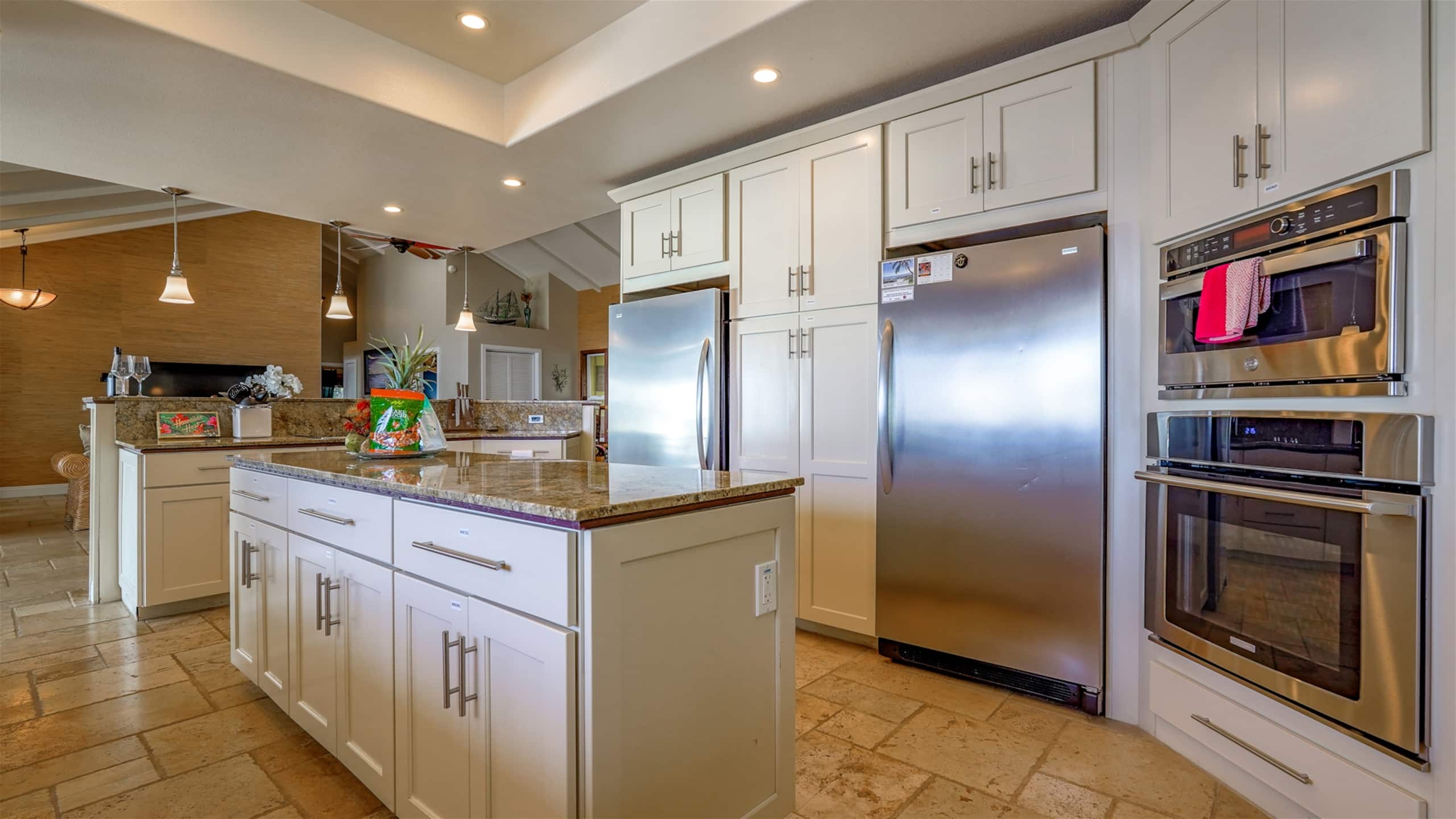 Home in Waimea · ★4.92 · 4 bedrooms · 5 beds · 3 baths - Image 19