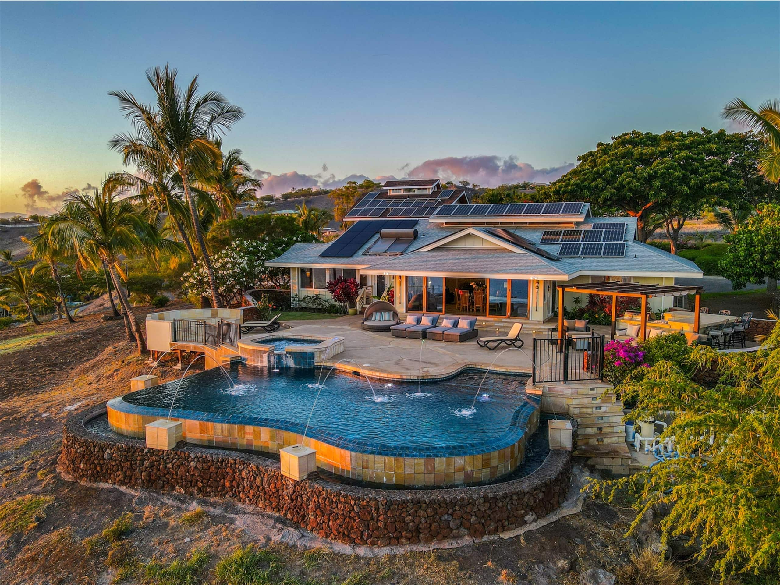 Home in Waimea · ★4.92 · 4 bedrooms · 5 beds · 3 baths - Image 79