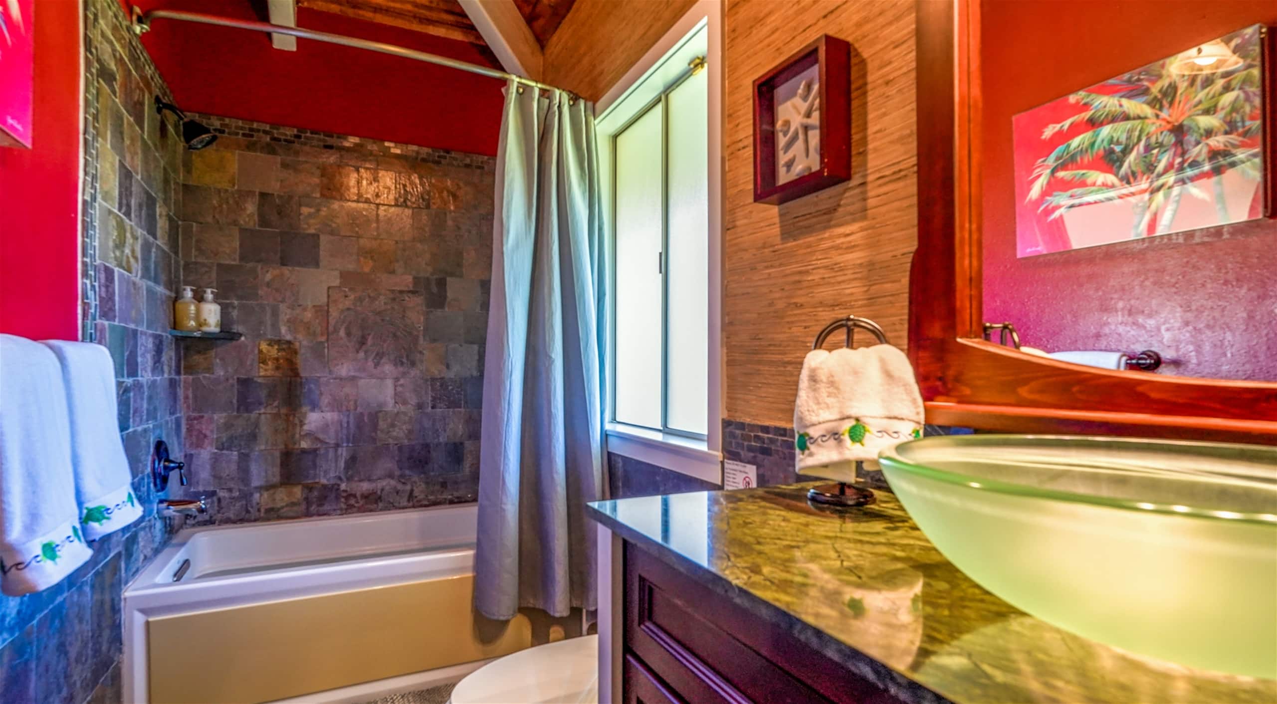 Home in Waimea · ★4.92 · 4 bedrooms · 5 beds · 3 baths - Image 65
