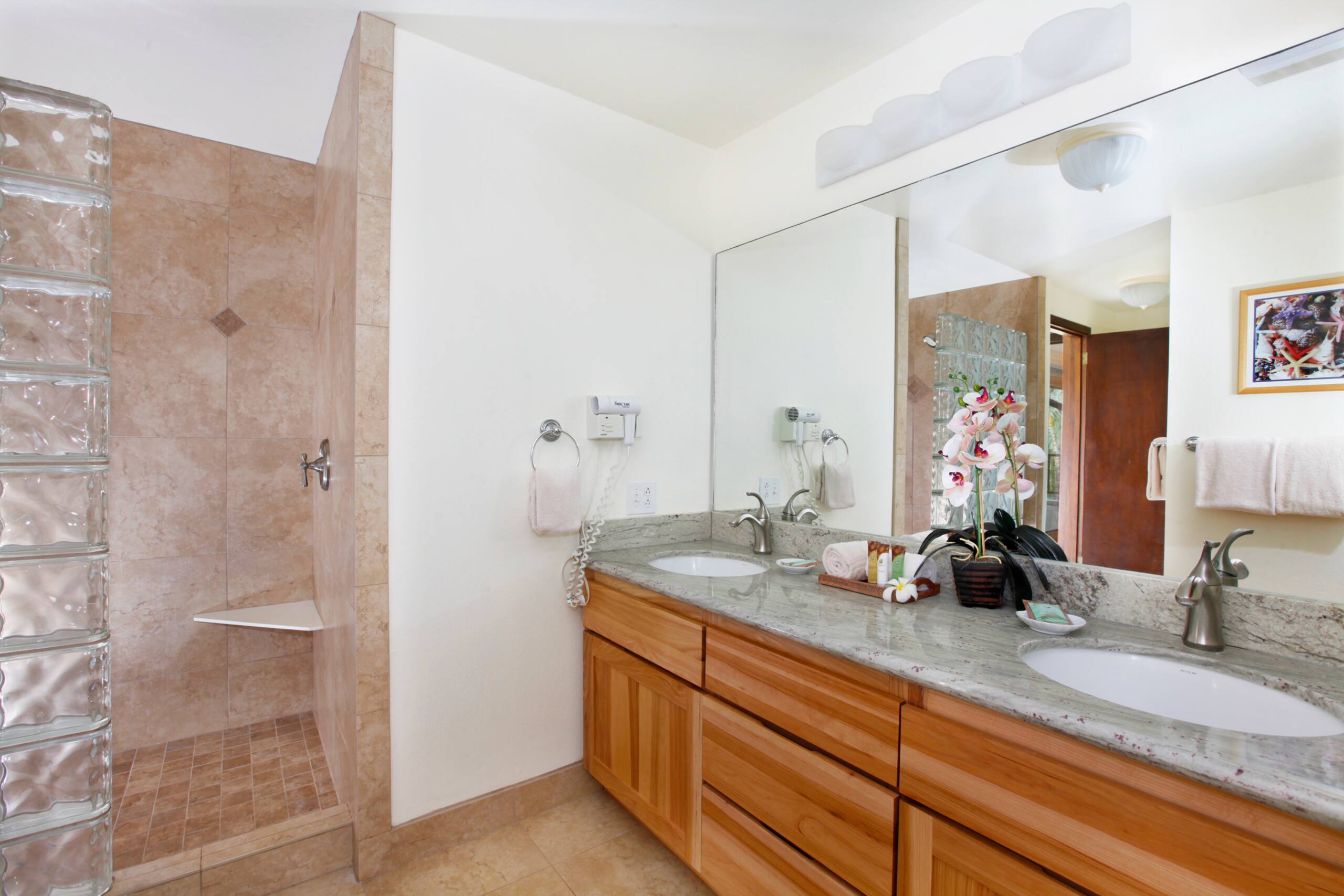 Condo in Koloa · ★4.57 · 1 bedroom · 2 beds · 1 bath - Image 11