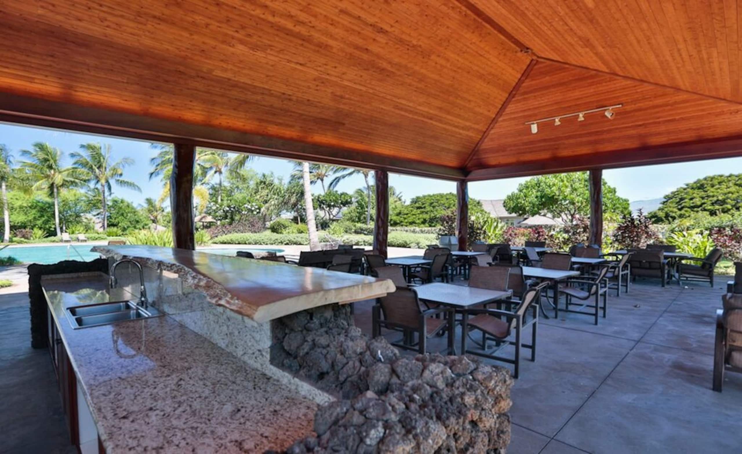 Home in Waimea · ★4.9 · 3 bedrooms · 4 beds · 2.5 baths - Image 6