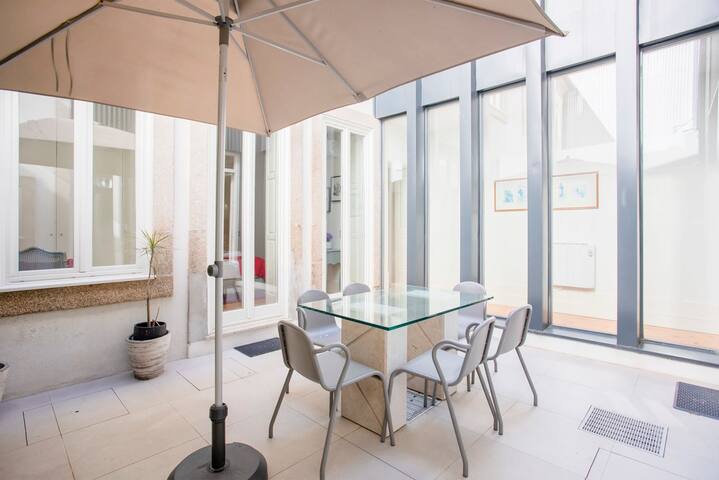 Liiiving in Porto | Central Secret Terrace