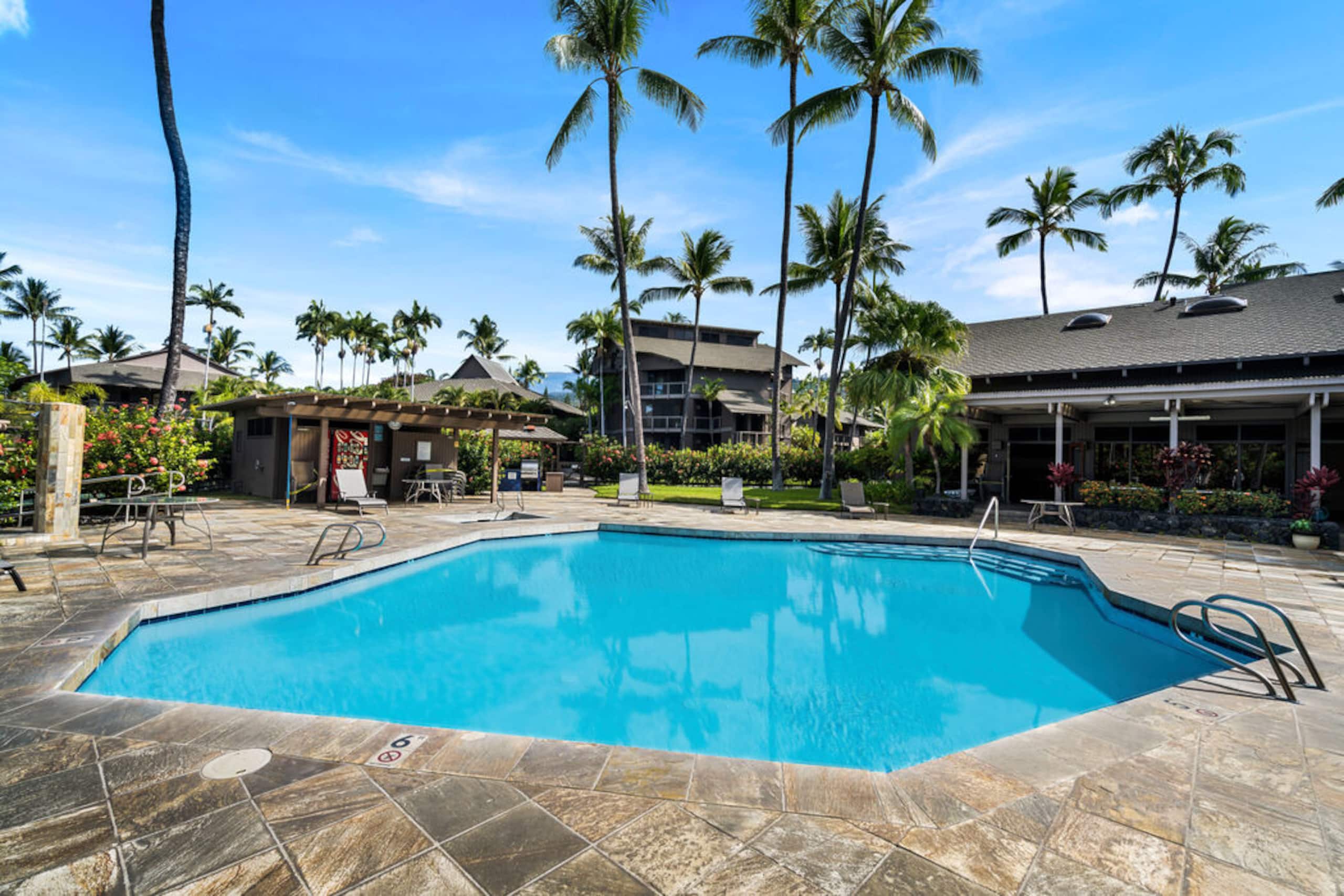 Condo in Kailua-Kona · ★4.93 · 2 bedrooms · 2 beds · 2 baths - Image 54