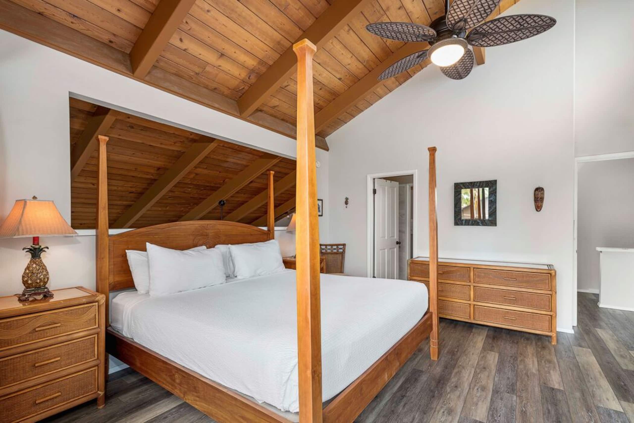 Condo in Kailua-Kona · ★4.93 · 2 bedrooms · 2 beds · 2 baths - Image 23