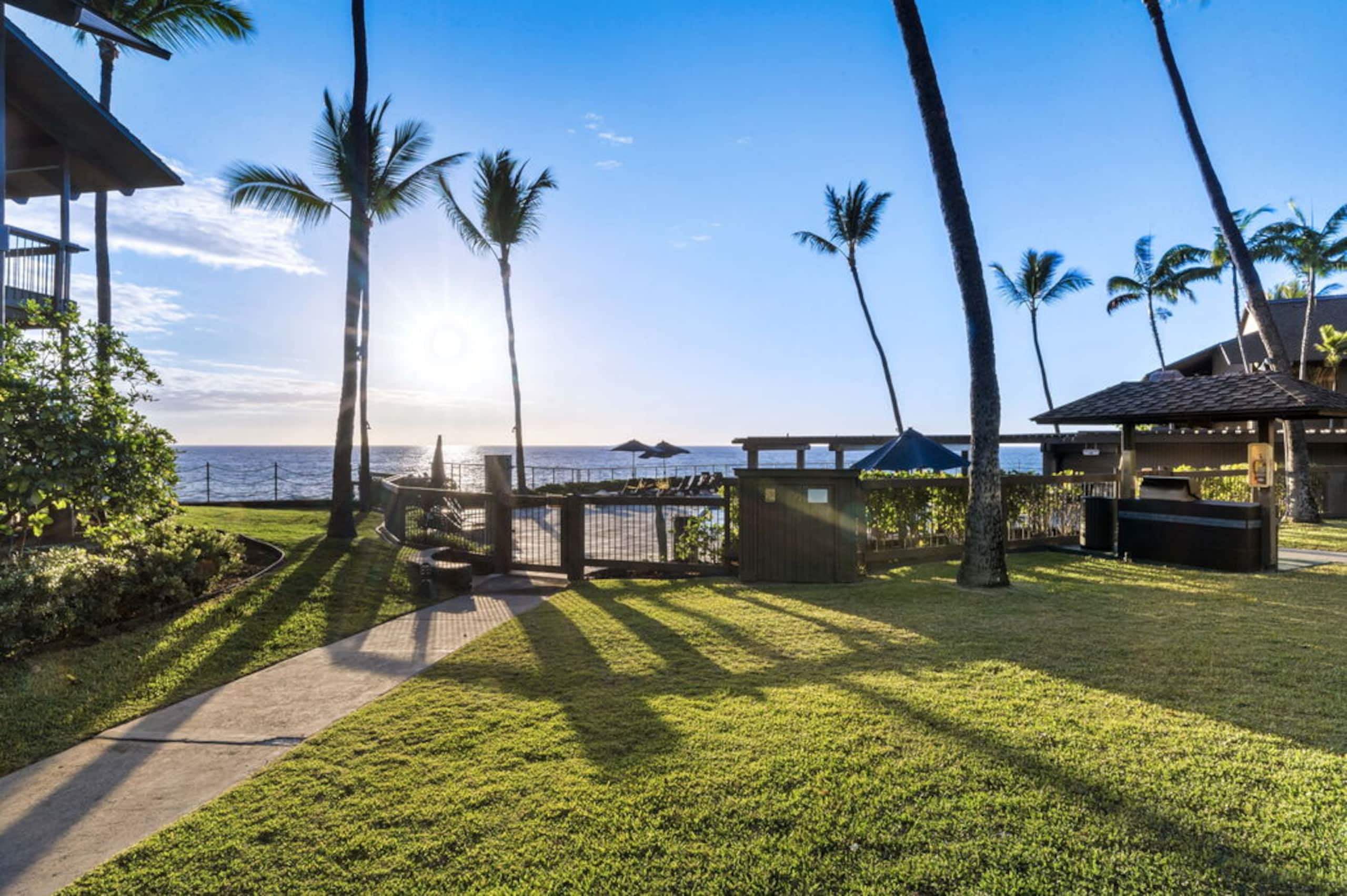 Condo in Kailua-Kona · ★4.93 · 2 bedrooms · 2 beds · 2 baths - Image 41