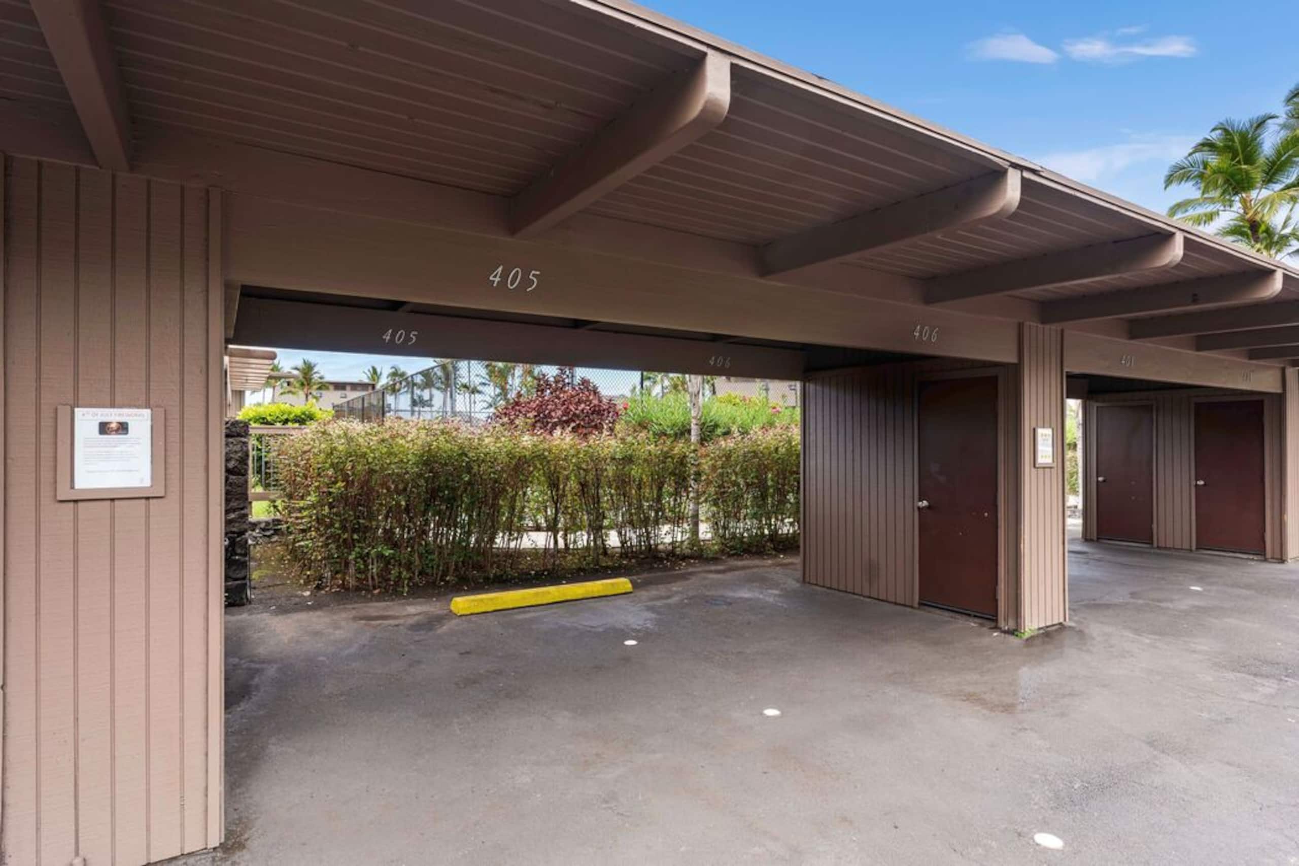 Condo in Kailua-Kona · ★4.93 · 2 bedrooms · 2 beds · 2 baths - Image 37