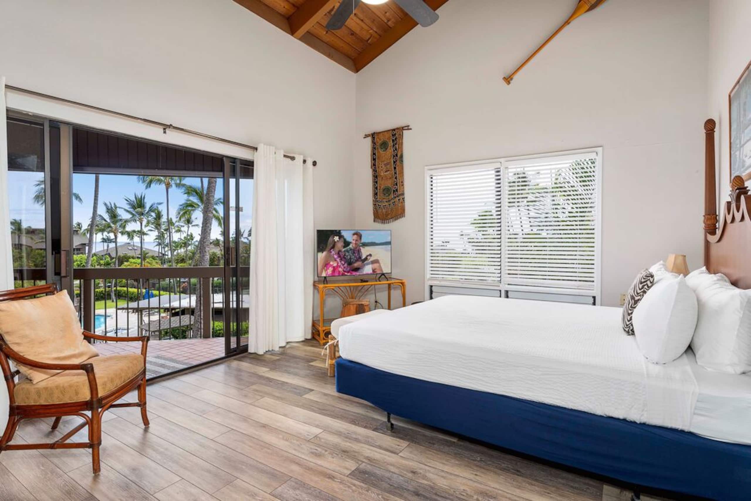 Condo in Kailua-Kona · ★4.93 · 2 bedrooms · 2 beds · 2 baths - Image 30