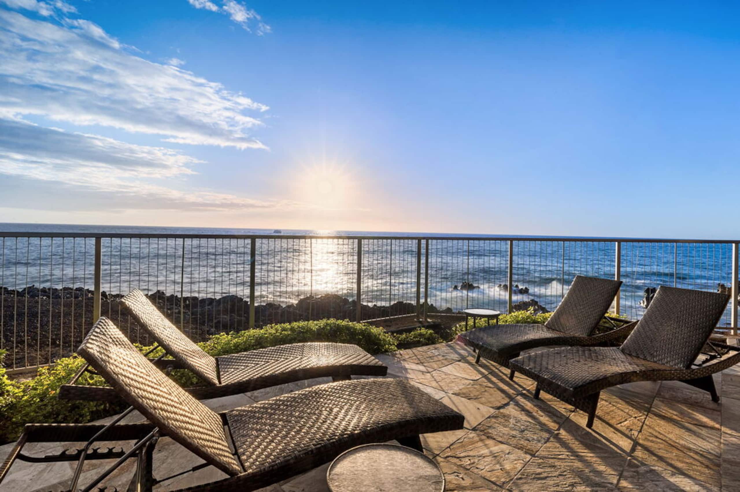 Condo in Kailua-Kona · ★4.93 · 2 bedrooms · 2 beds · 2 baths - Image 61