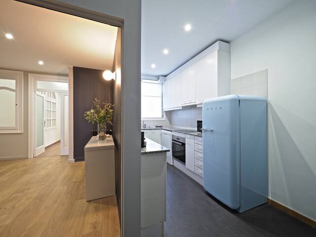 BarcelonaForRent The Central Place gallery image 4