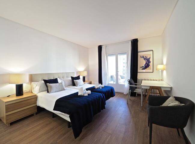 BarcelonaForRent The Central Place gallery image 3