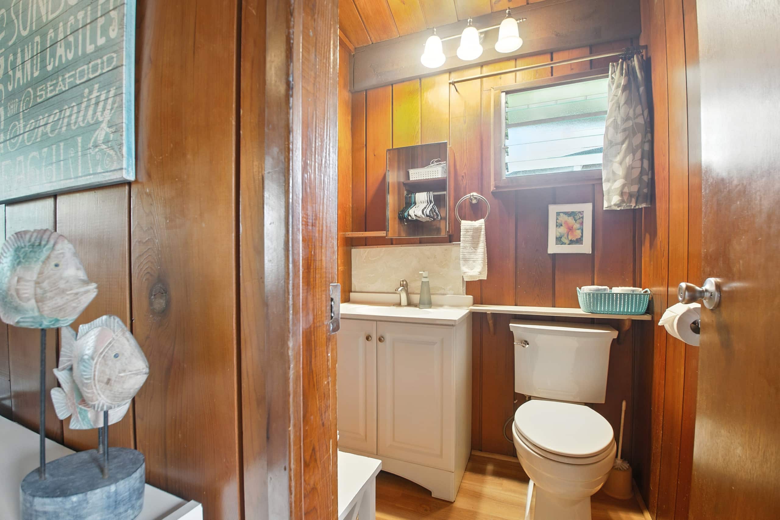 Home in Hanalei · ★4.89 · 1 bedroom · 4 beds · 1.5 baths - Image 7